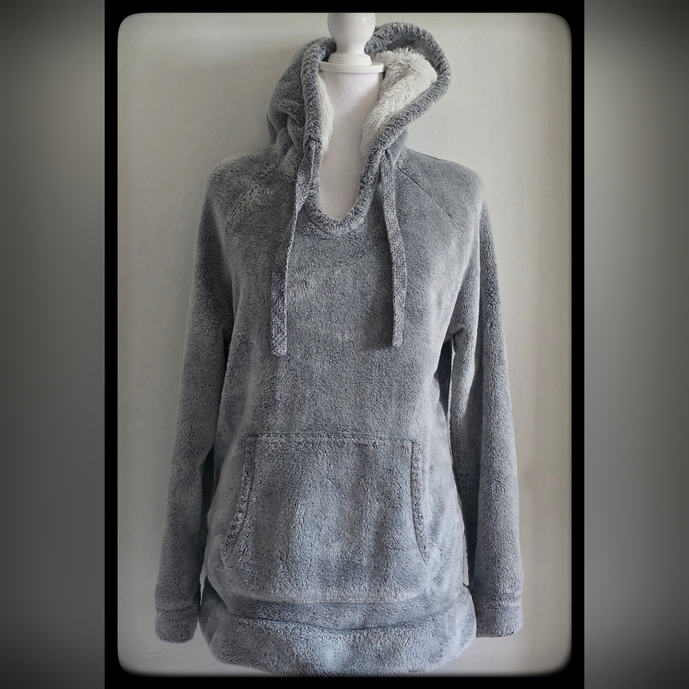 Membersmark Cozy Gray Fleece Hoodie, Size Large, With Kangaroo Pockets